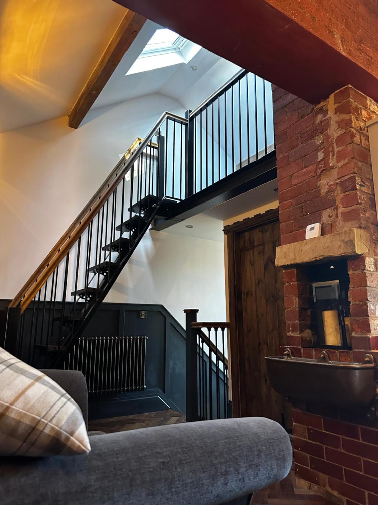Unique Victorian Stable Conversion Halifax Exterior foto